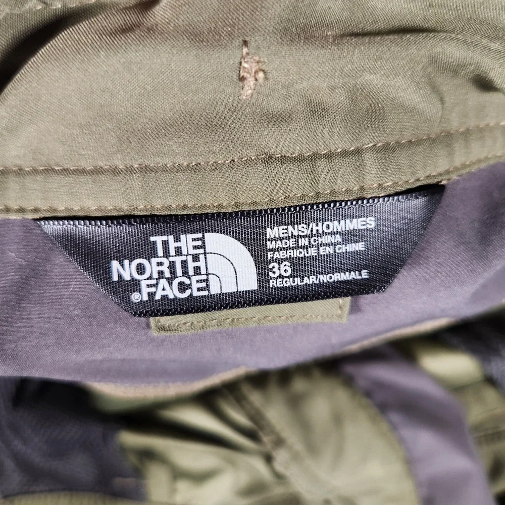 The North Face Hiking Shorts Mens 36 Green Excellent Cargo Outdoor Stretch